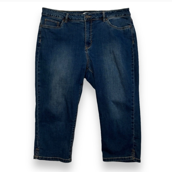 CROFT & BARROW Denim Cropped Capris - Picture 1 of 6